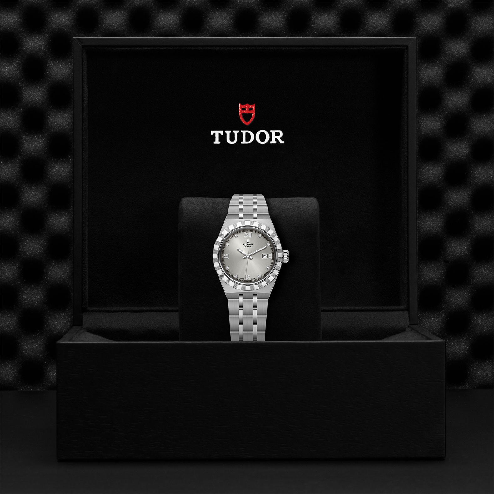 M28300 0002 Tudor Watch Carousel 4 4 10 2023