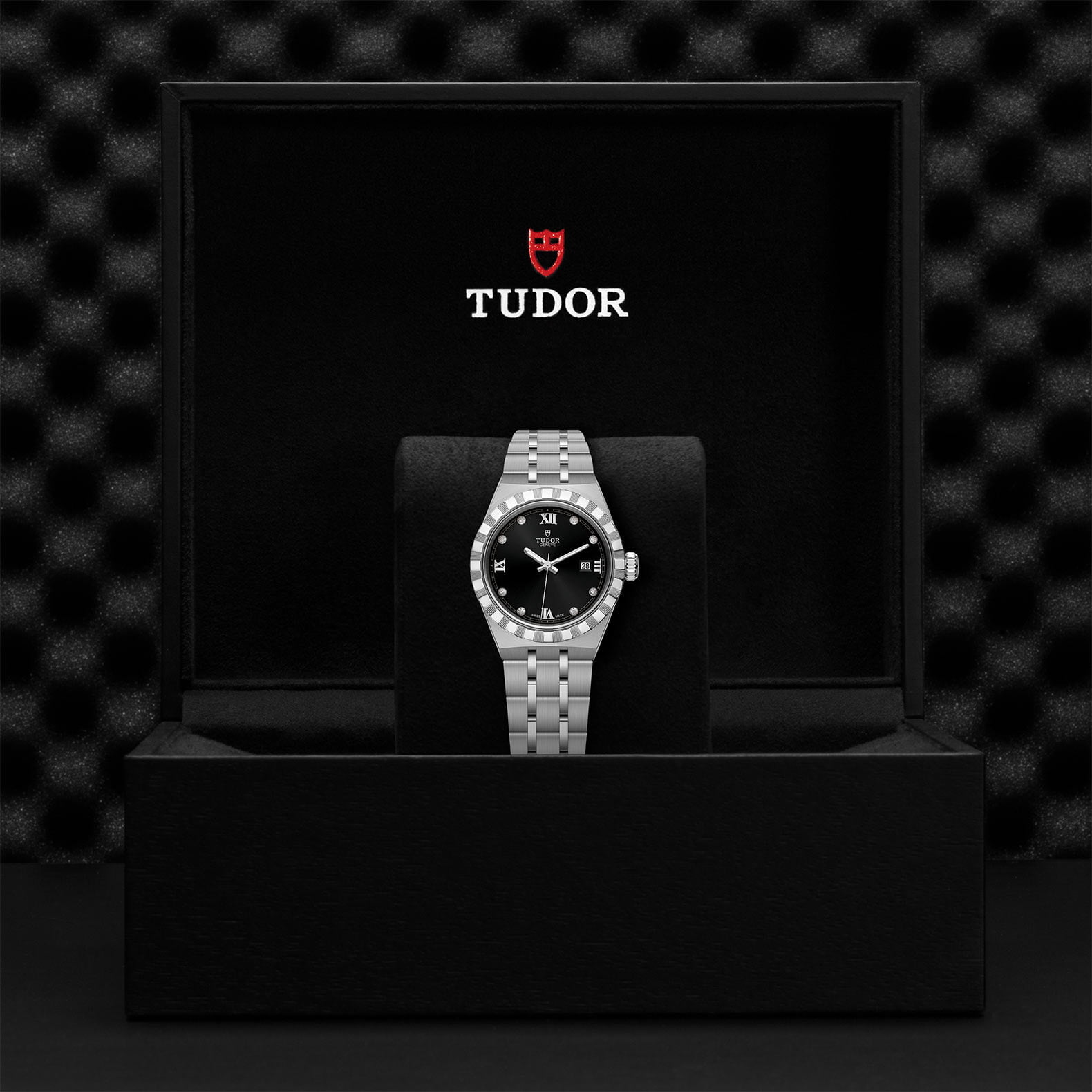 M28300 0004 Tudor Watch Carousel 4 4 10 2023
