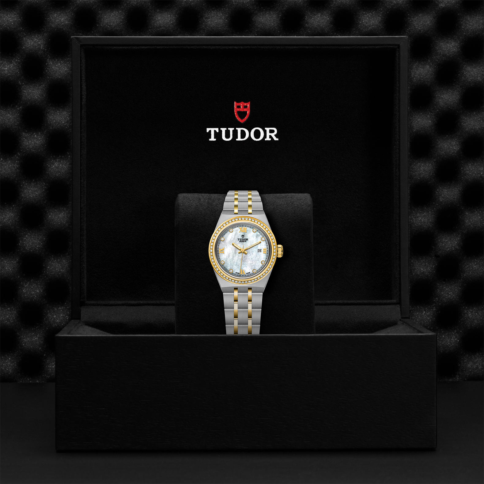 M28323 0001 Tudor Watch Carousel 4 4 10 2023