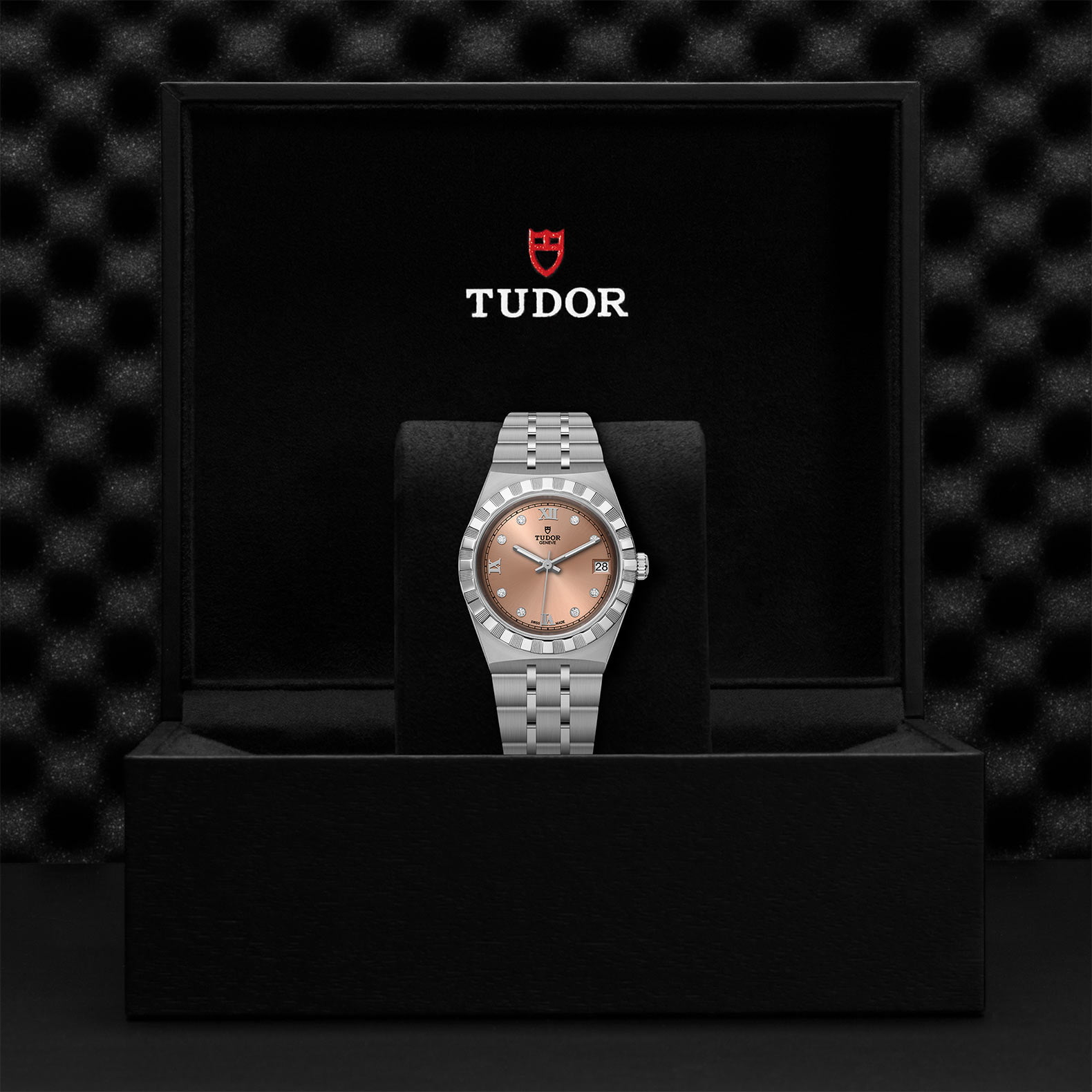 M28400 0011 Tudor Watch Carousel 4 4 10 2023