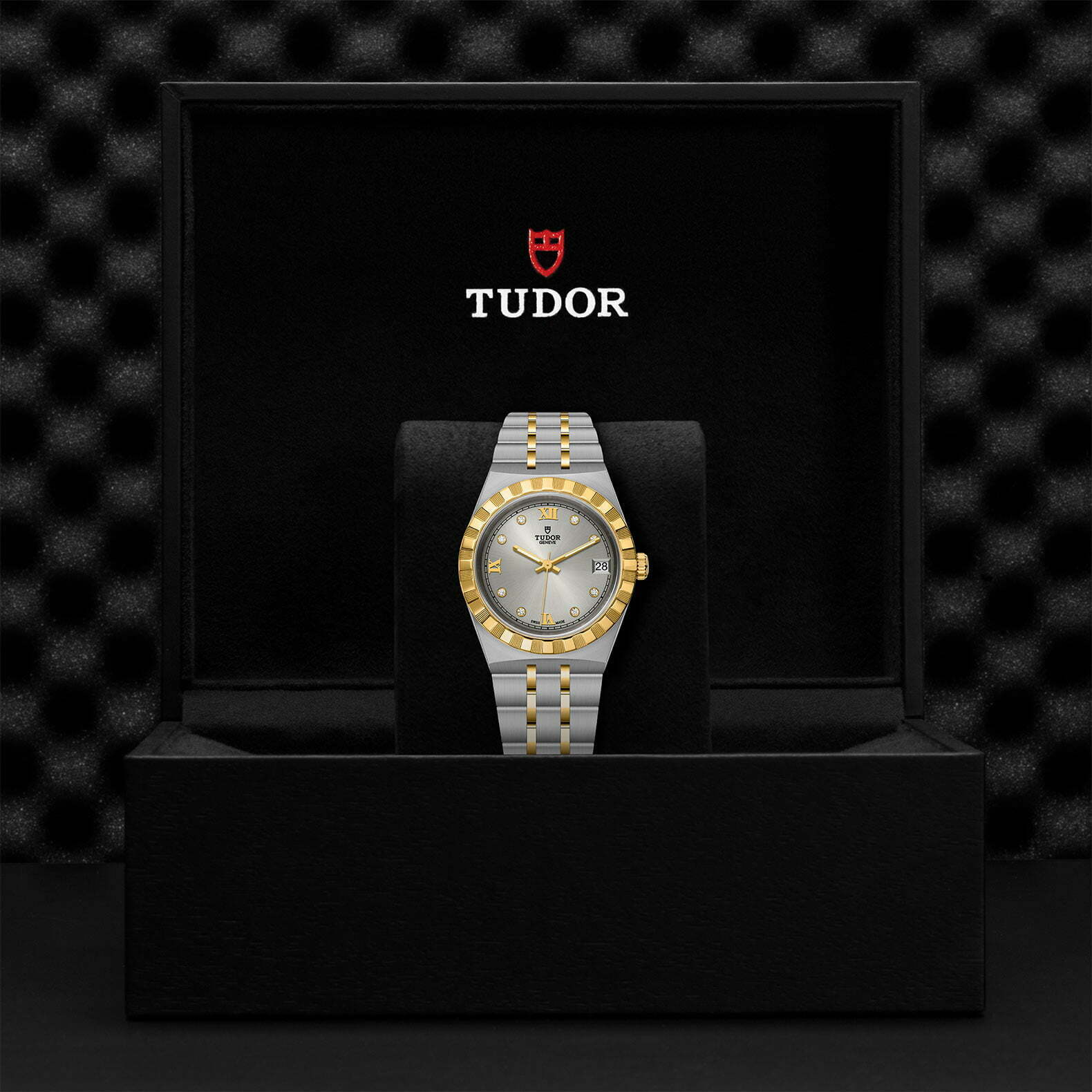 M28403 0002 Tudor Watch Carousel 4 4 10 2023
