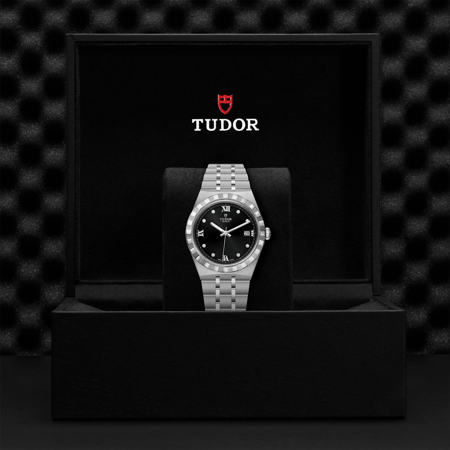 M28500 0004 Tudor Watch Carousel 4 4 10 2023