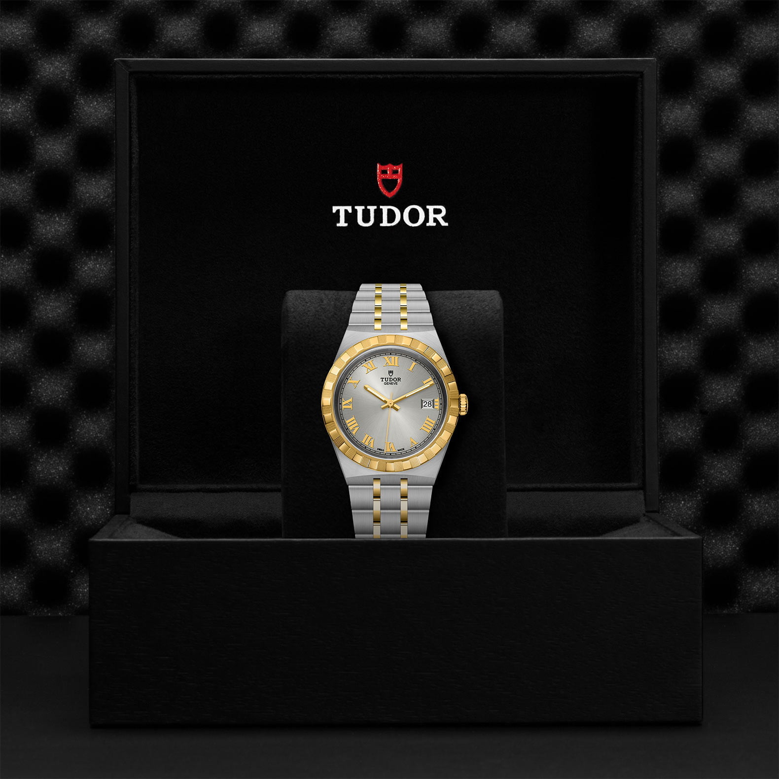 M28503 0001 Tudor Watch Carousel 4 4 10 2023
