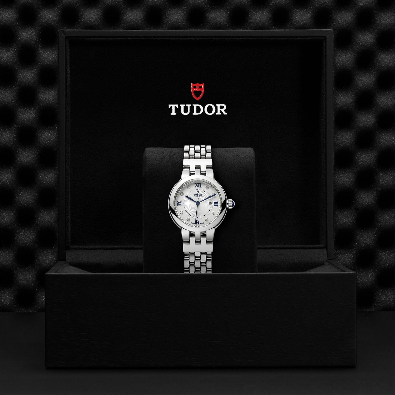 M35500 0004 Tudor Watch Carousel 4 4 10 2023