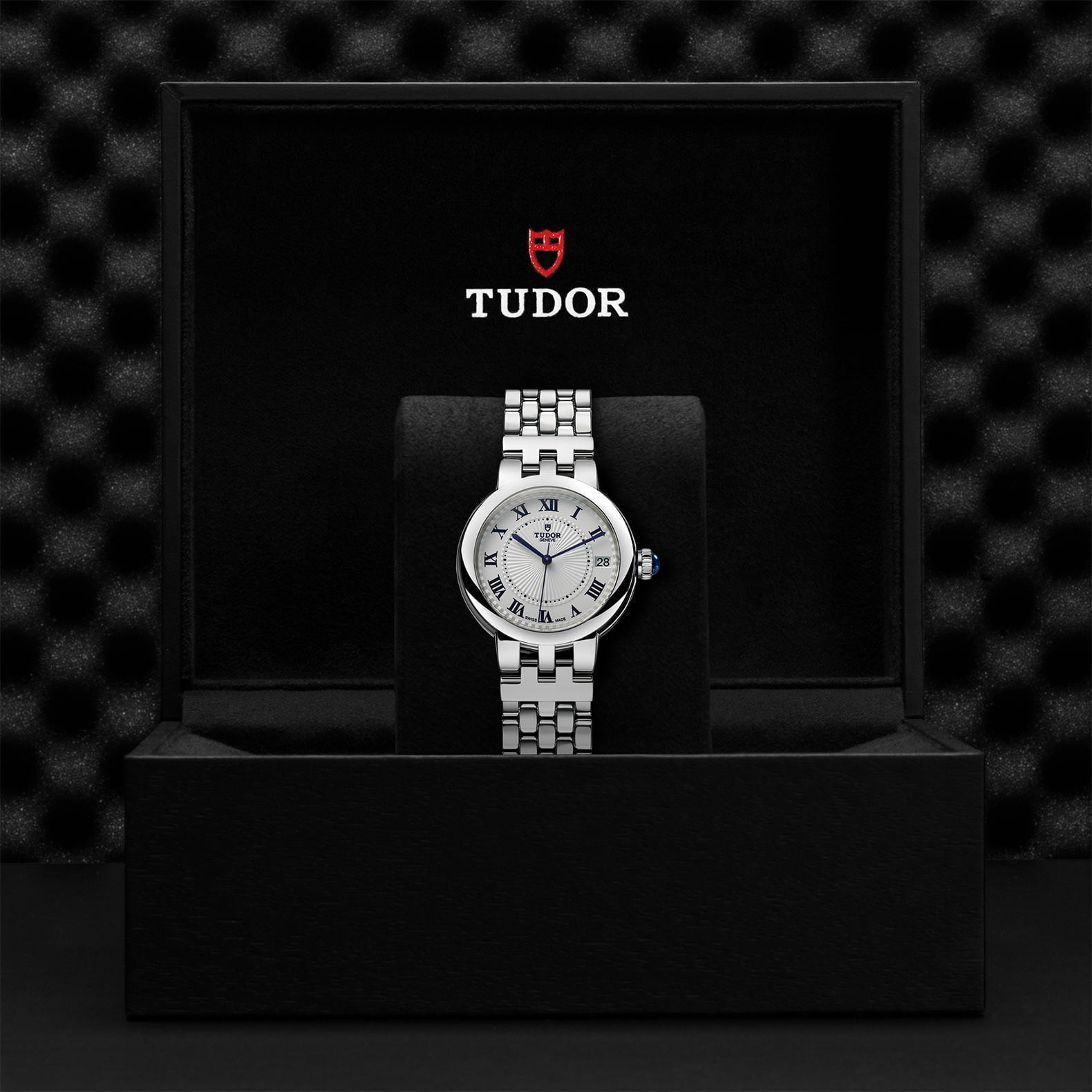 M35800 0001 Tudor Watch Carousel 4 4 10 2023