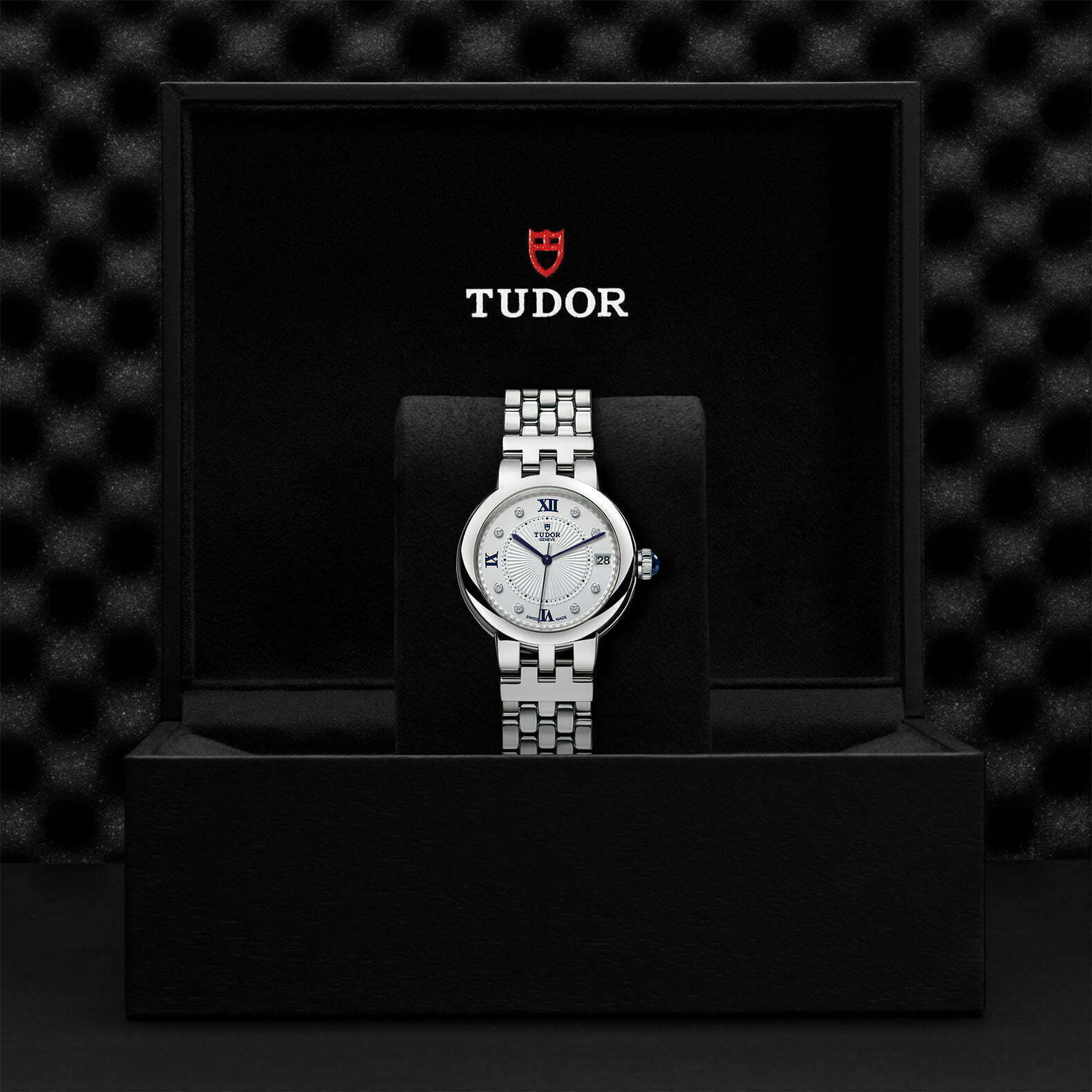 M35800 0004 Tudor Watch Carousel 4 4 10 2023