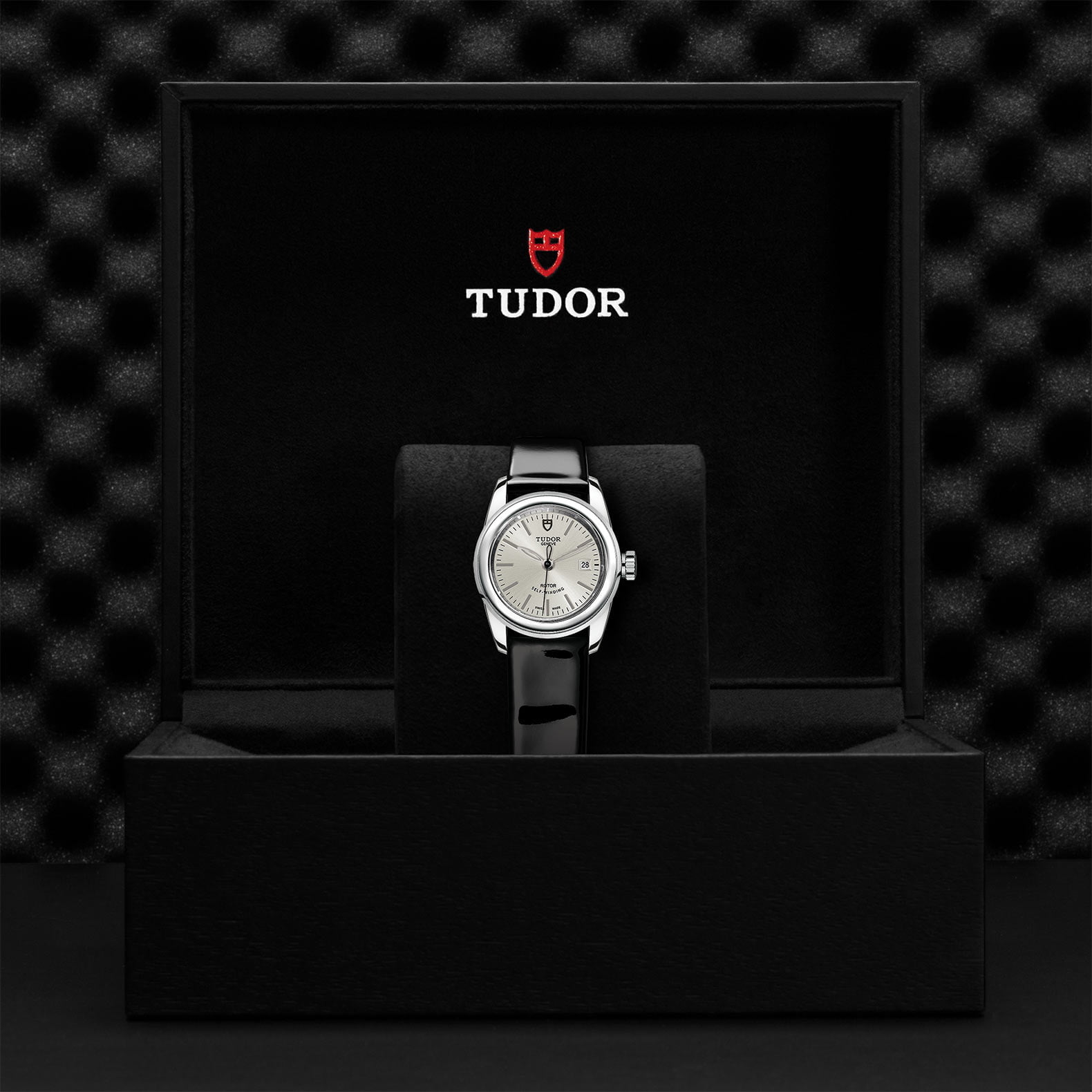 M51000 0020 Tudor Watch Carousel 4 4 10 2023