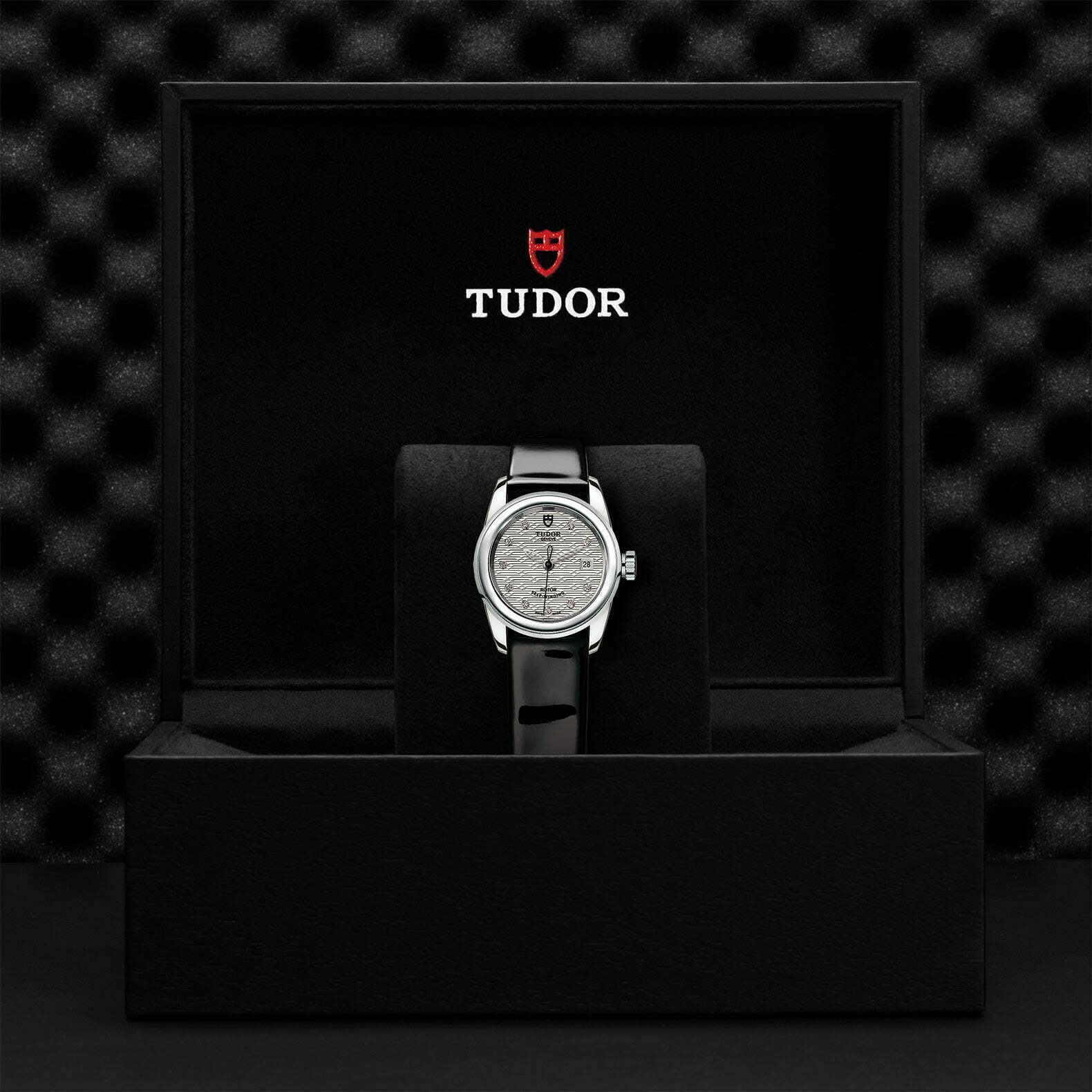 M51000 0021 Tudor Watch Carousel 4 4 10 2023