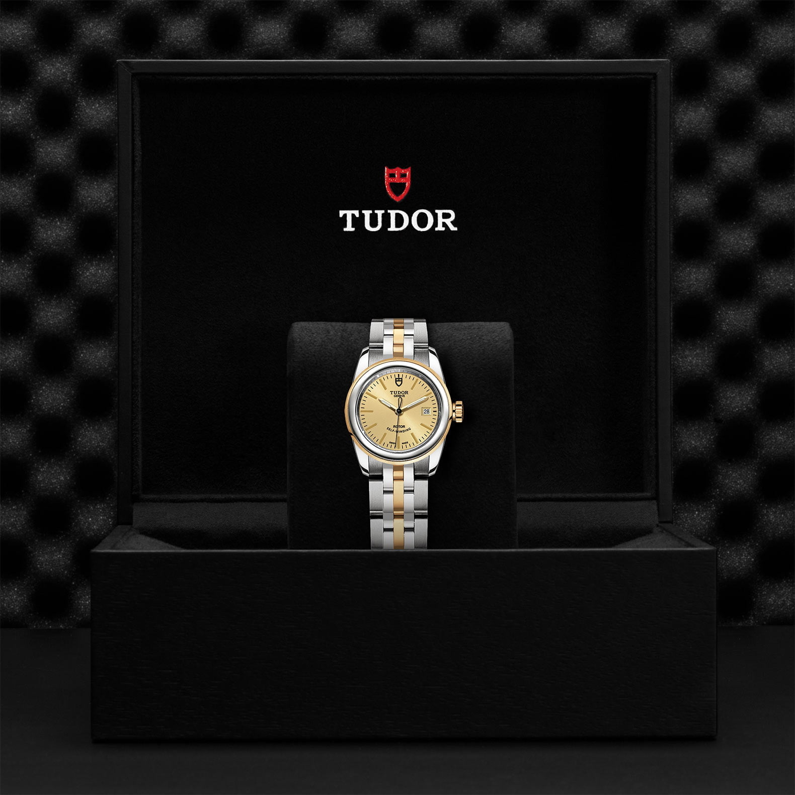M51003 0004 Tudor Watch Carousel 4 4 10 2023