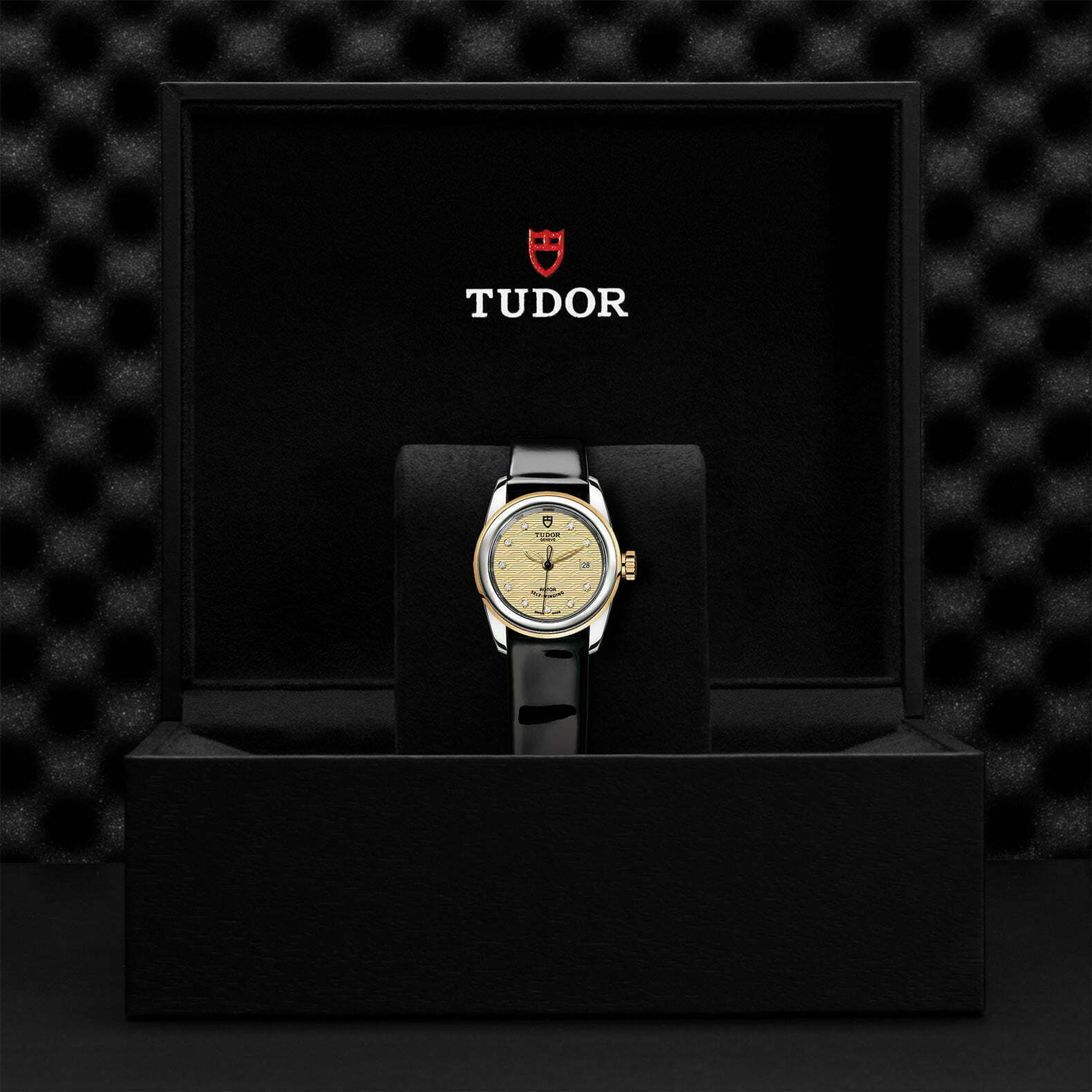 M51003 0021 Tudor Watch Carousel 4 4 10 2023