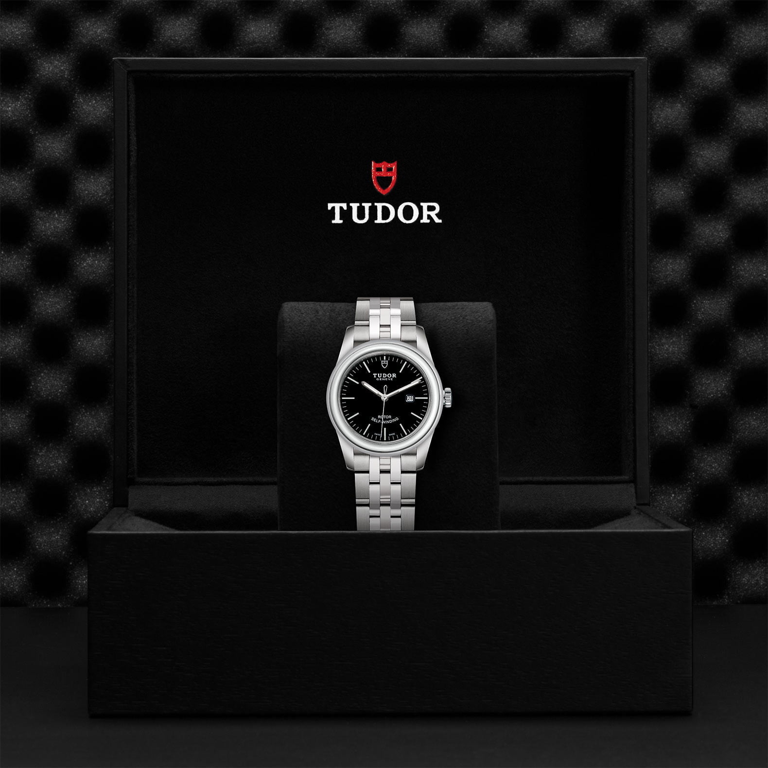 M53000 0002 Tudor Watch Carousel 4 4 10 2023