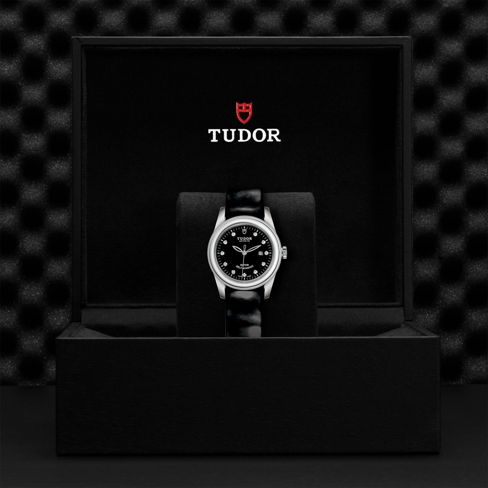 M53000 0045 Tudor Watch Carousel 4 4 10 2023