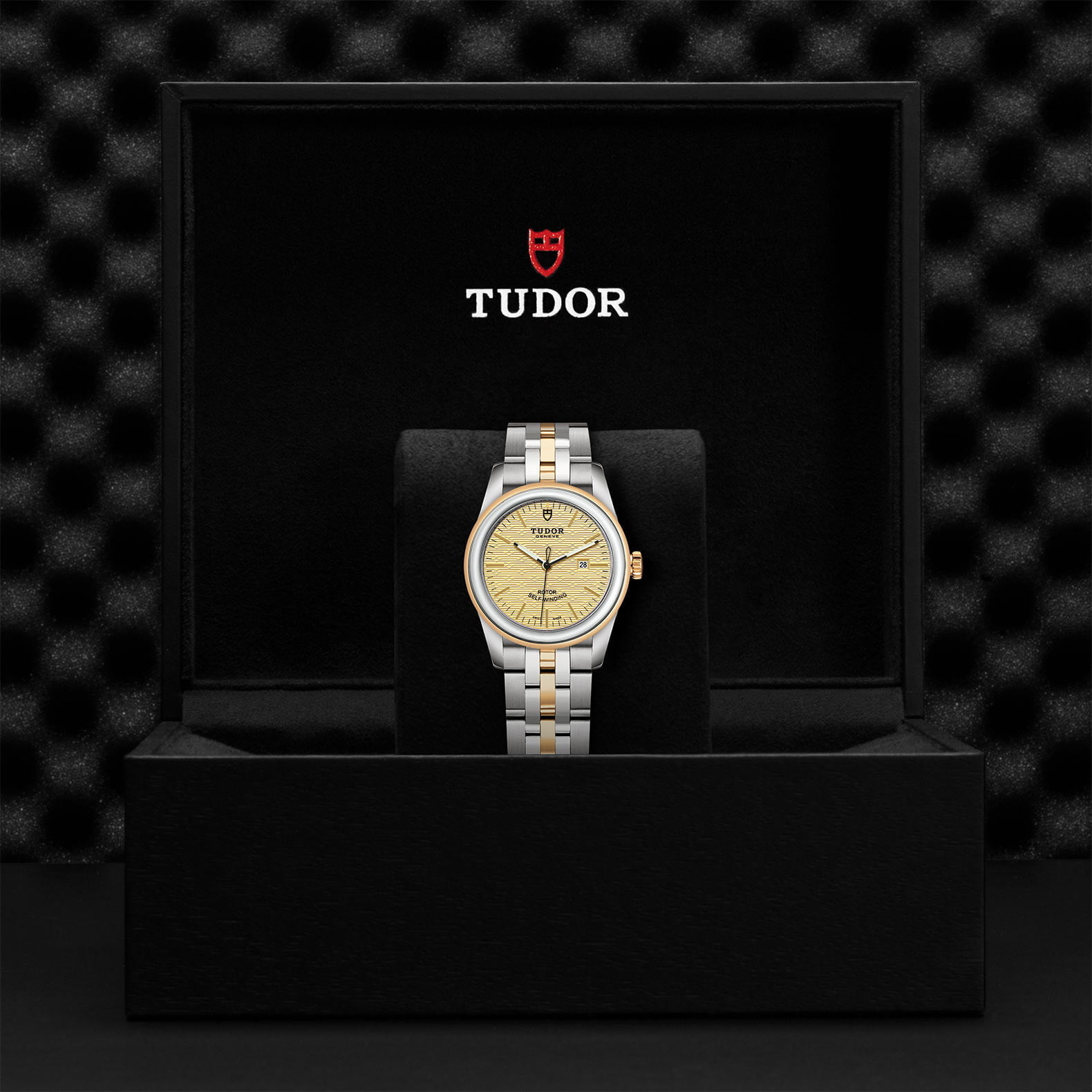M53003 0003 Tudor Watch Carousel 4 4 10 2023