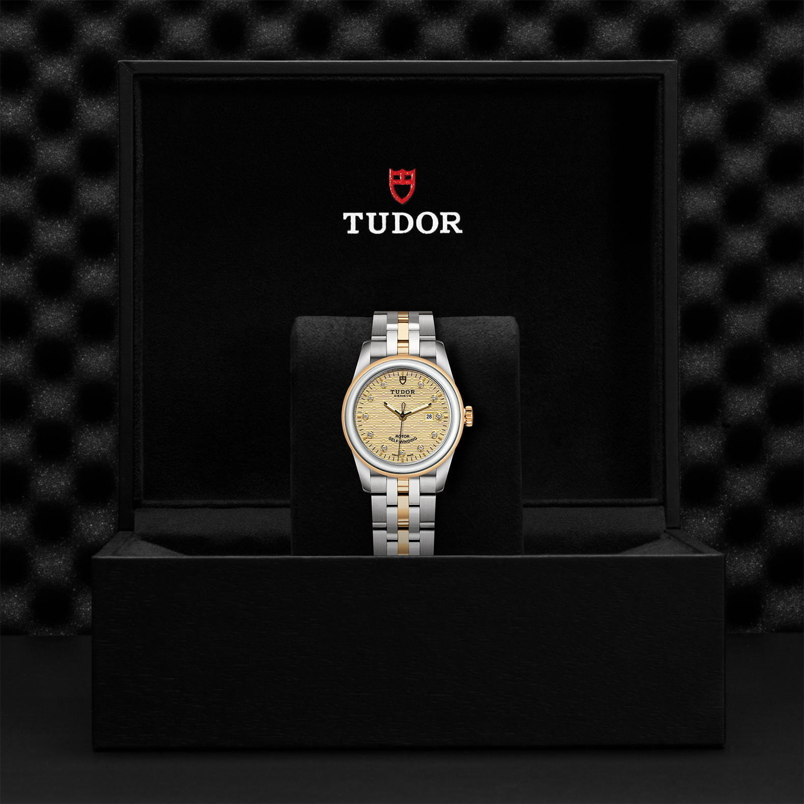 M53003 0004 Tudor Watch Carousel 4 4 10 2023