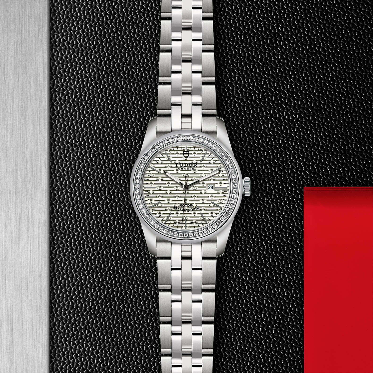 M53020 0001 Tudor Watch Carousel 2 4 10 2023