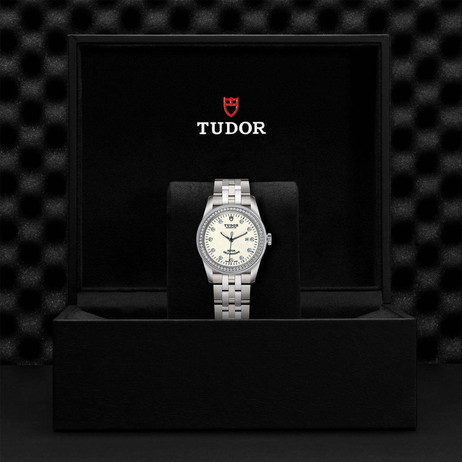 M53020 0074 Tudor Watch Carousel 4 4 10 2023
