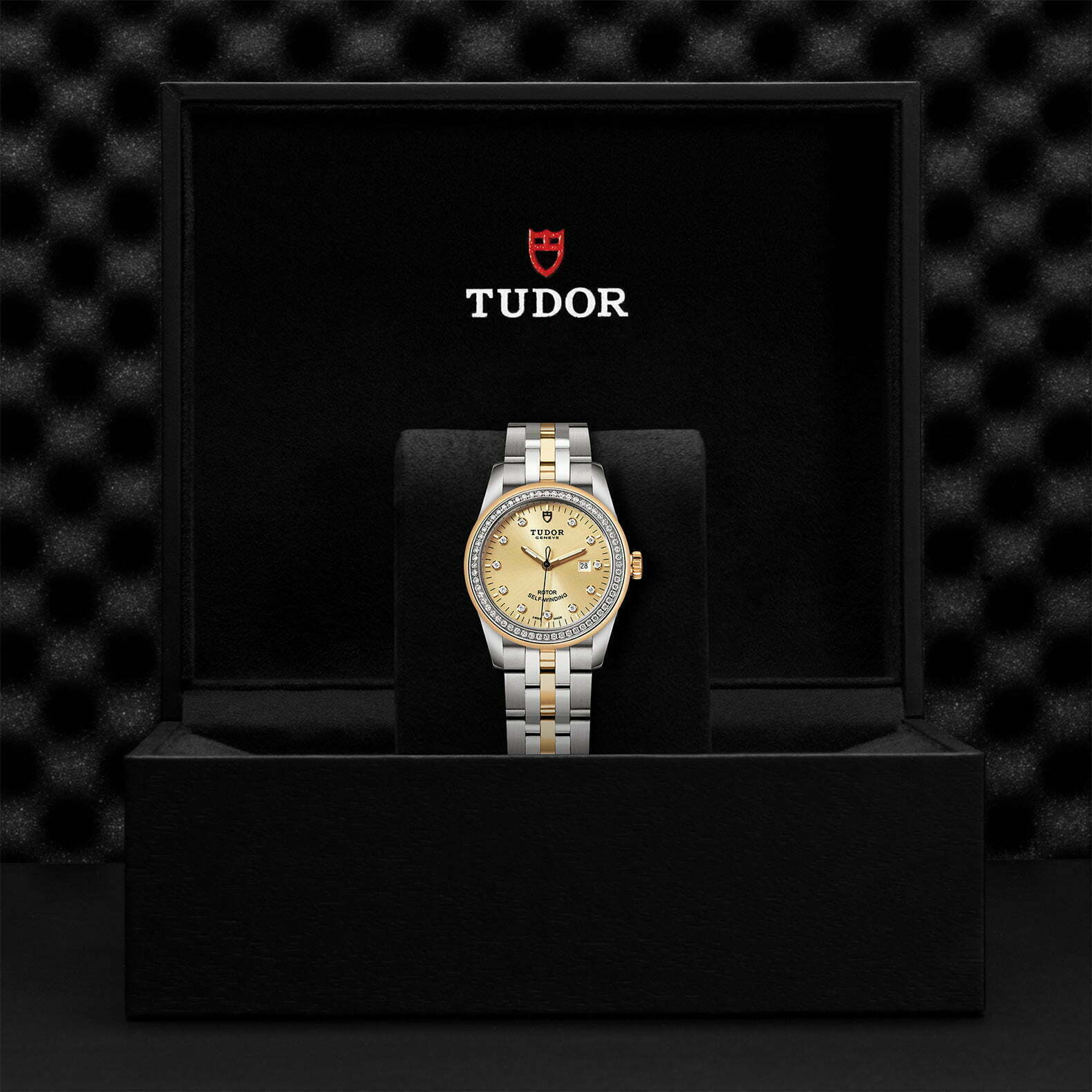 M53023 0021 Tudor Watch Carousel 4 4 10 2023