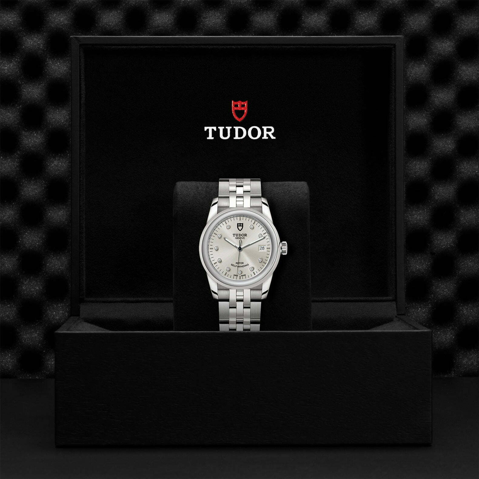 M55000 0006 Tudor Watch Carousel 4 4 10 2023