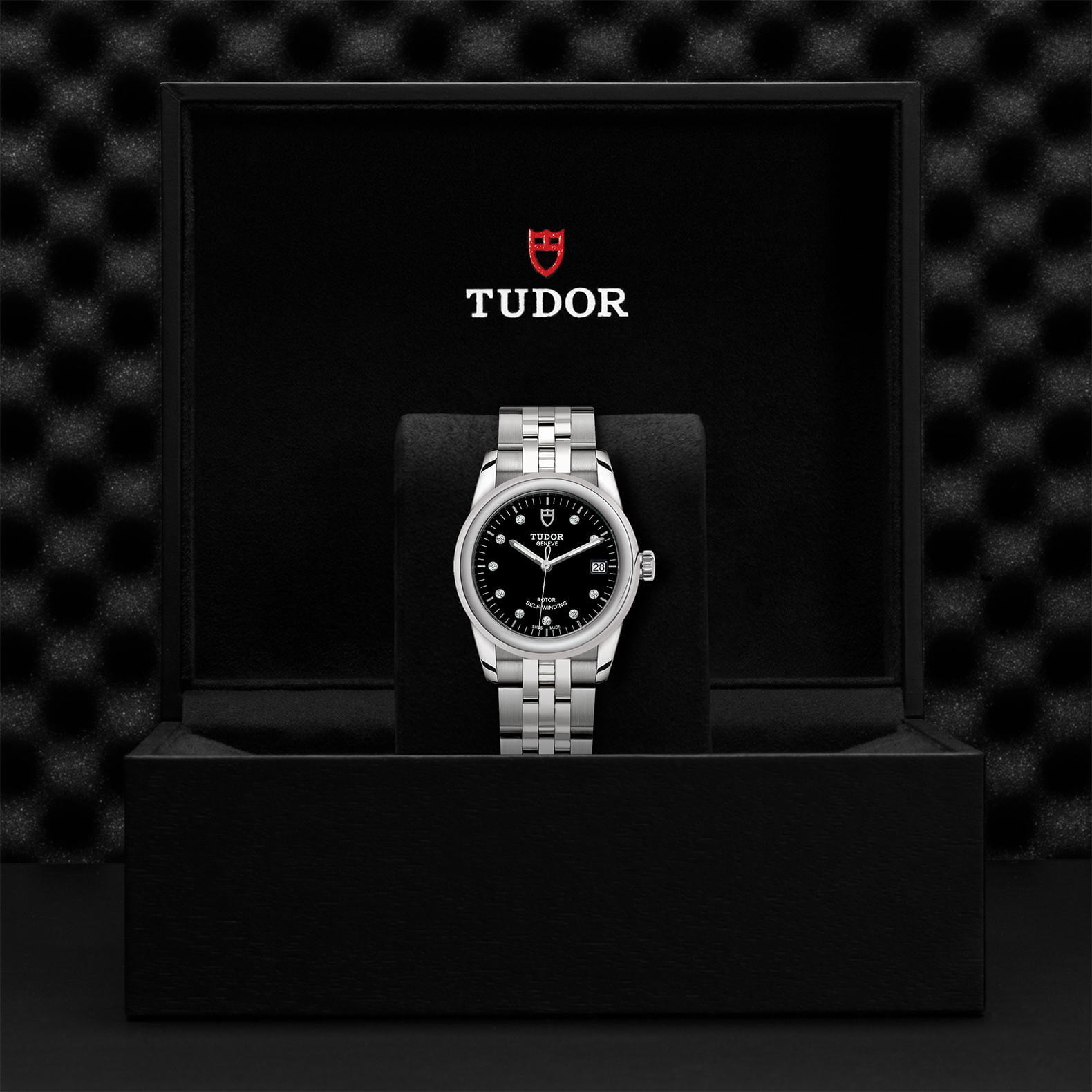 M55000 0008 Tudor Watch Carousel 4 4 10 2023
