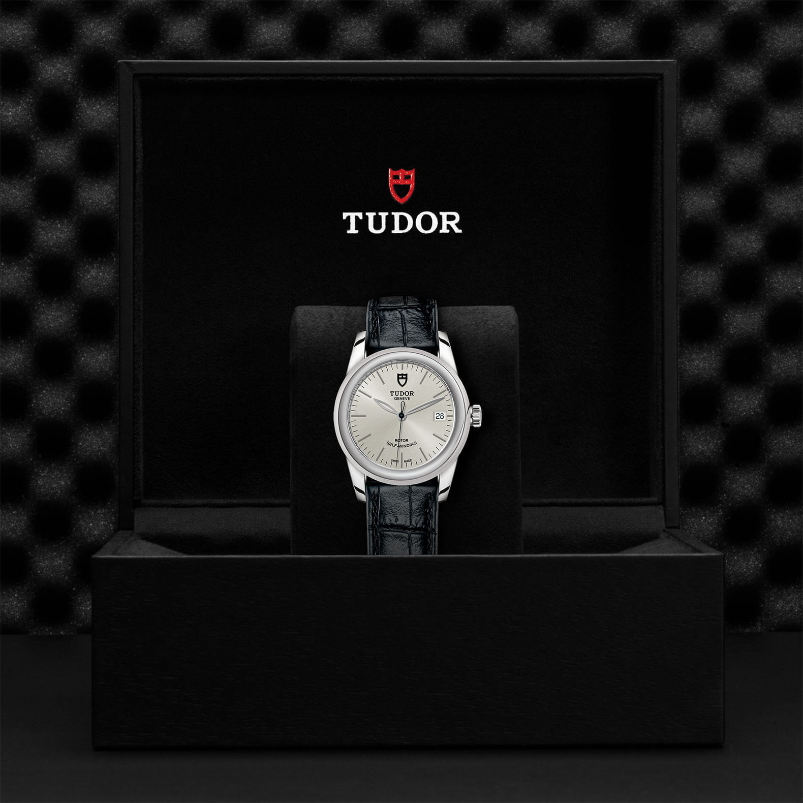 M55000 0042 Tudor Watch Carousel 4 4 10 2023