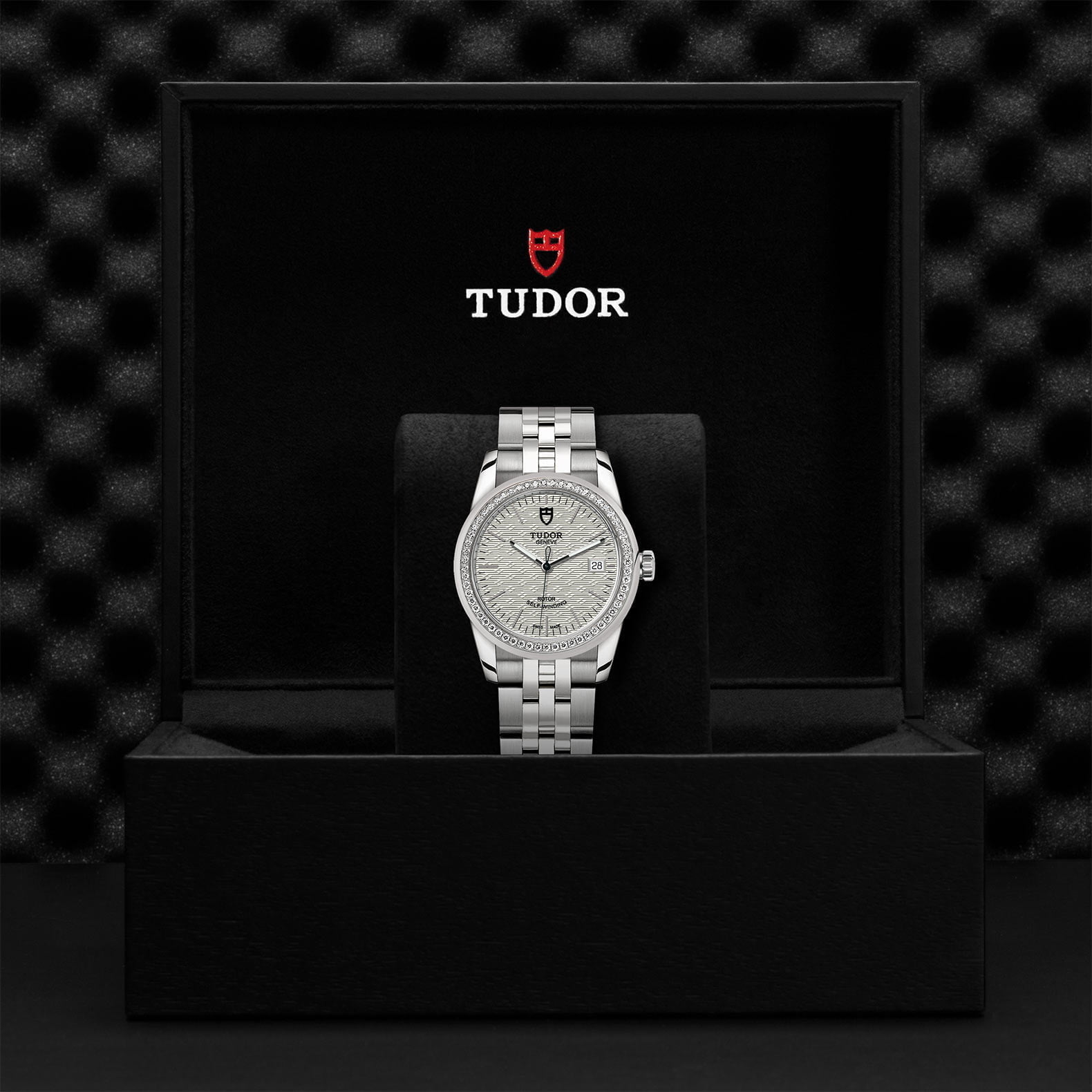 M55020 0002 Tudor Watch Carousel 4 4 10 2023