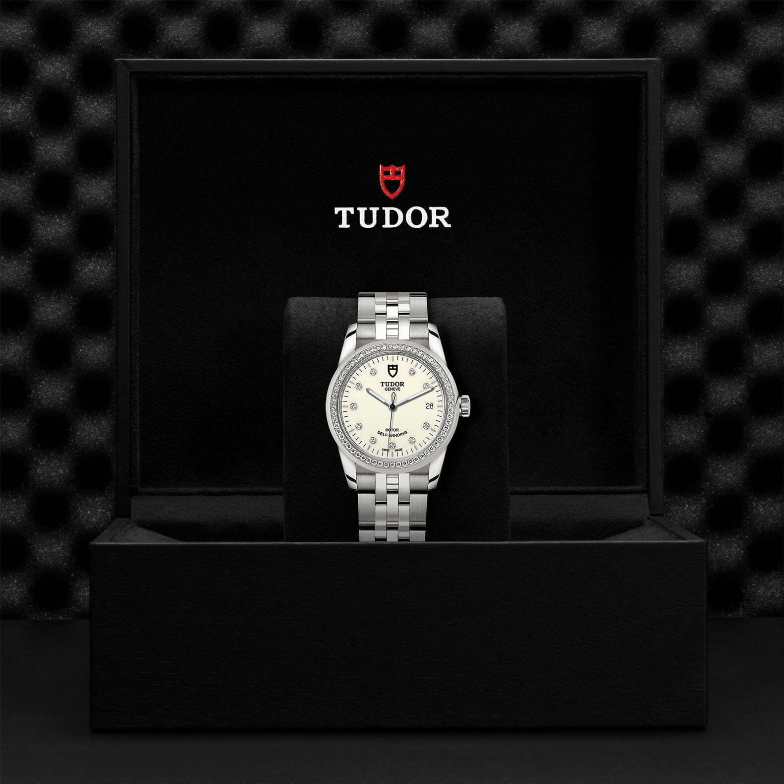 M55020 0096 Tudor Watch Carousel 4 4 10 2023