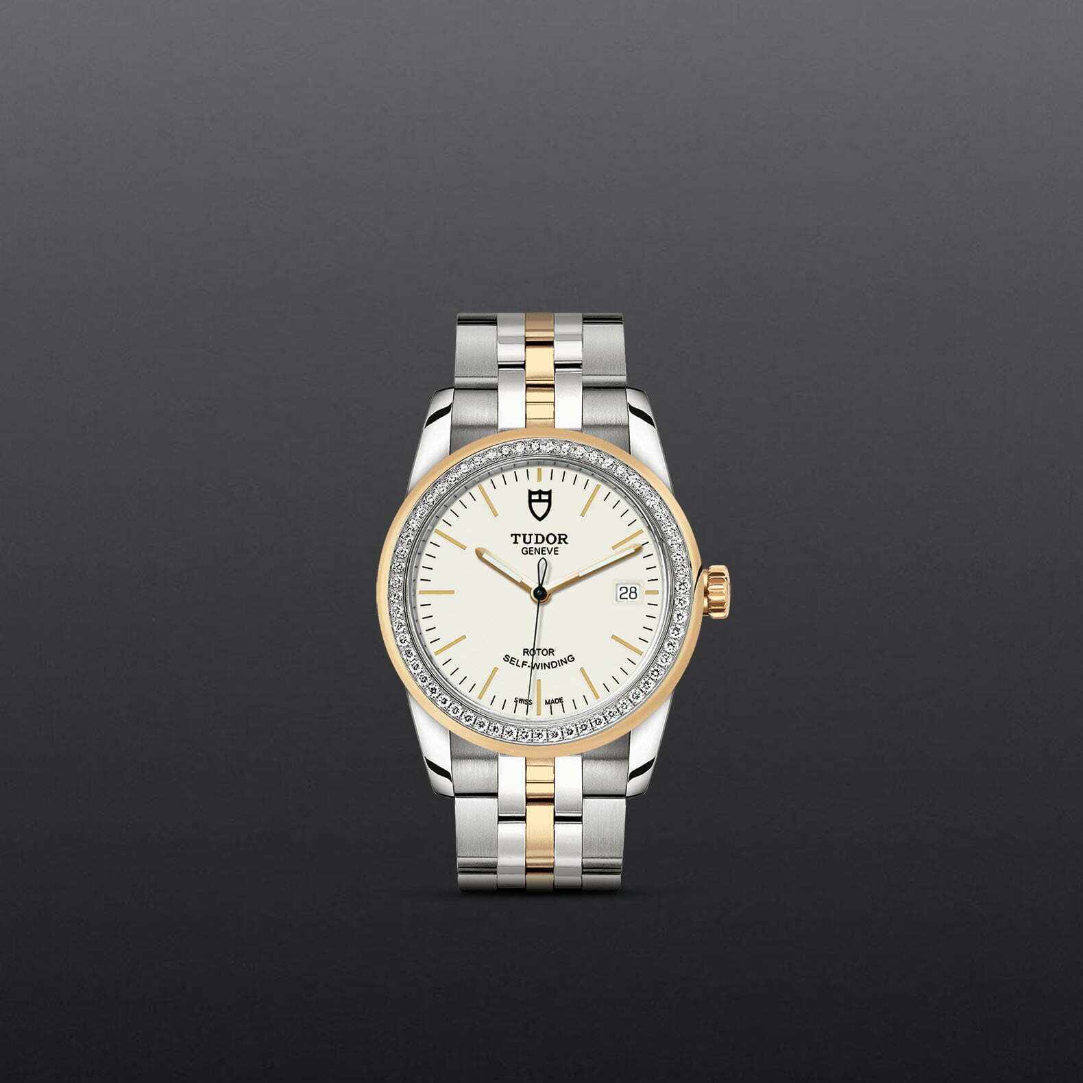 M55023 0081 Tudor Watch Carousel 1 4 10 2023