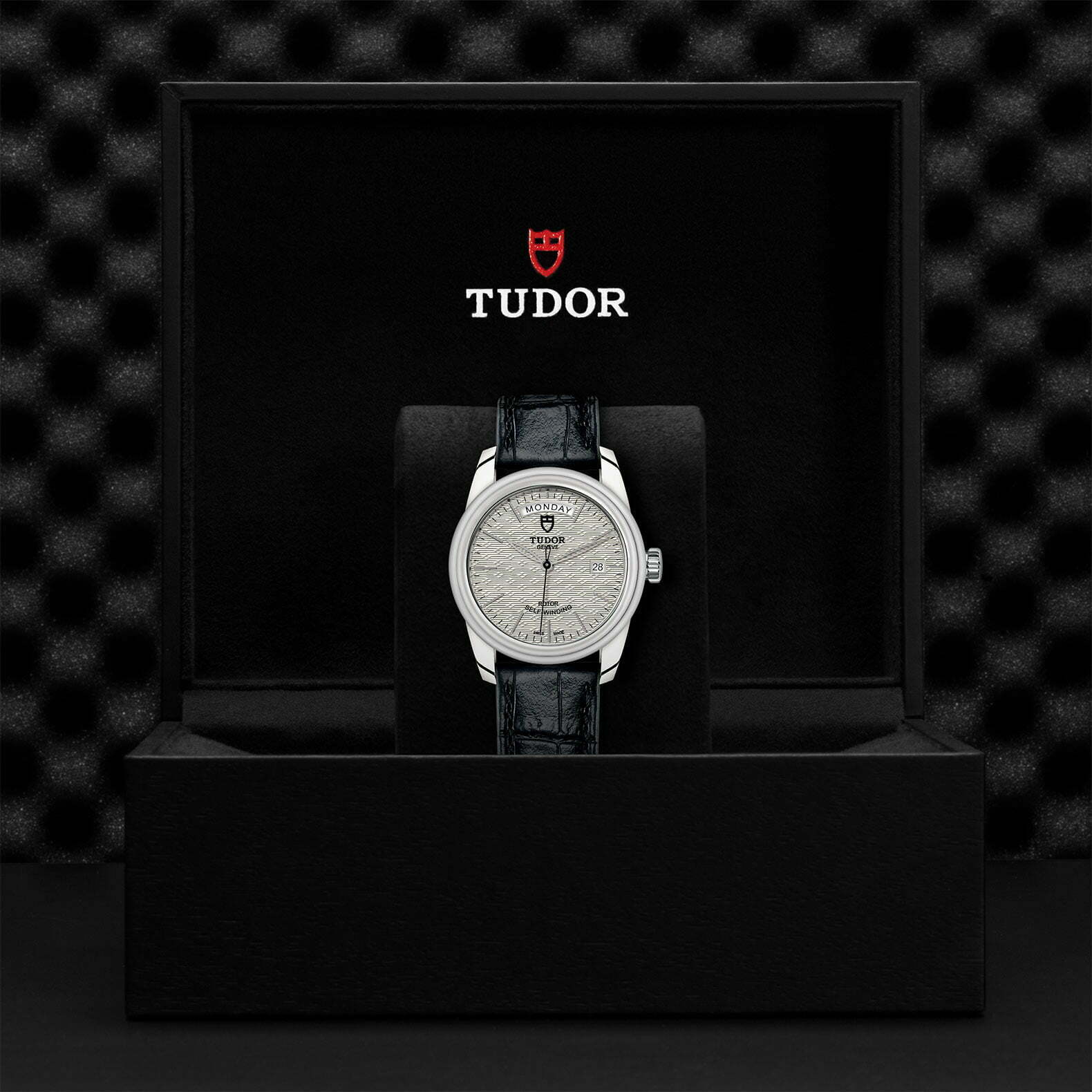 M56000 0043 Tudor Watch Carousel 4 4 10 2023