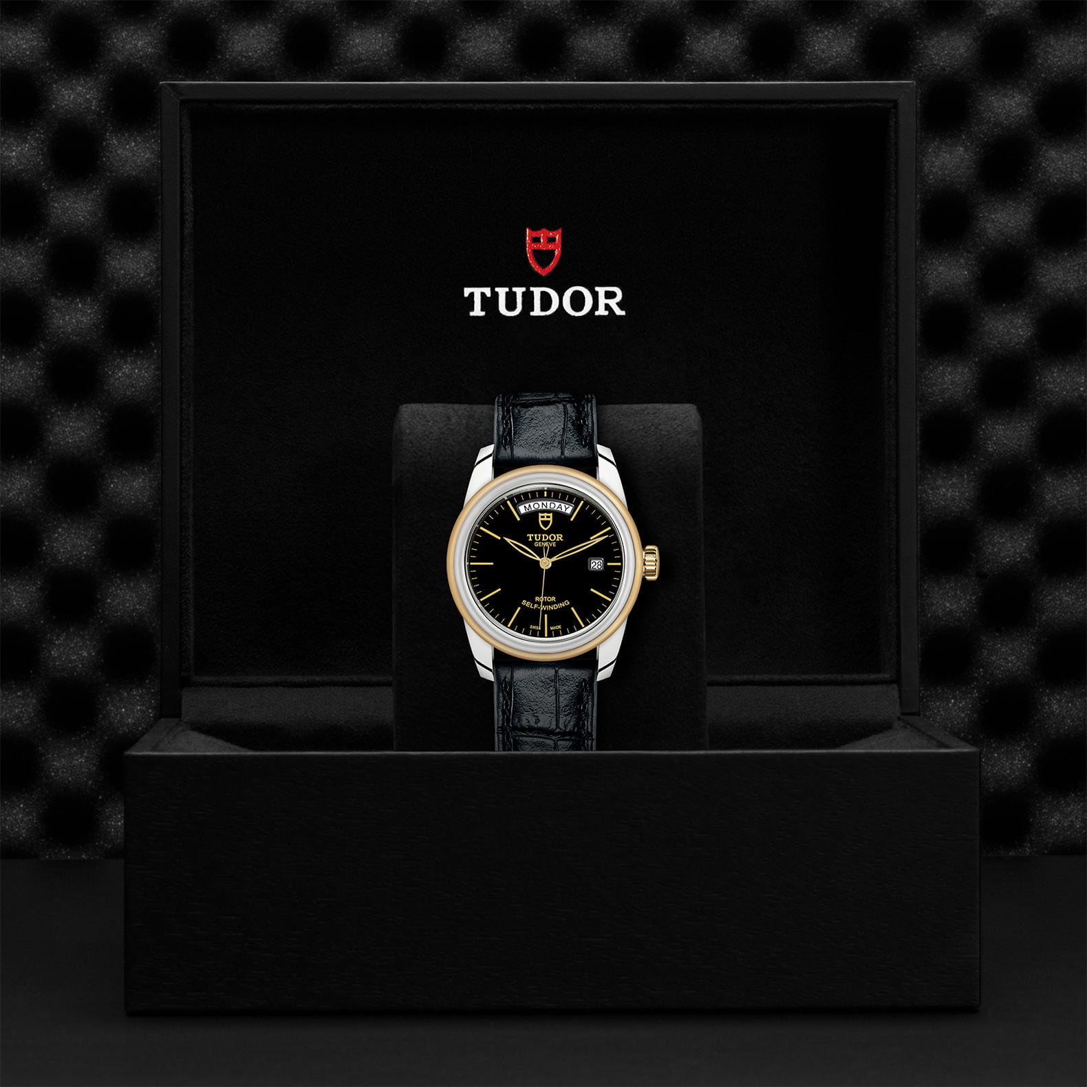 M56003 0040 Tudor Watch Carousel 4 4 10 2023
