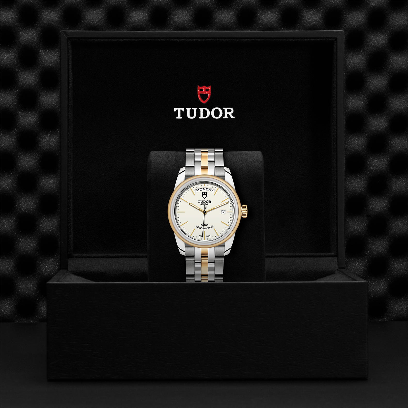 M56003 0112 Tudor Watch Carousel 4 4 10 2023