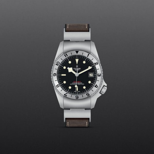 TUDOR Black Bay P01 M70150-0001