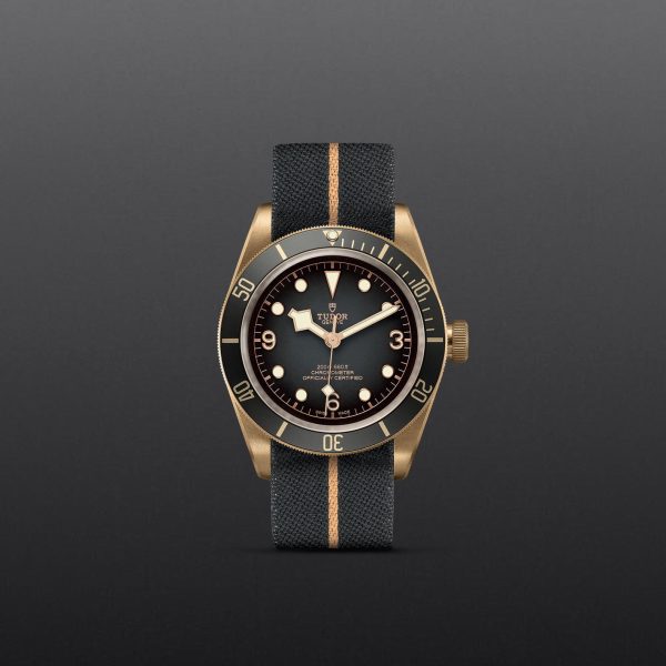 TUDOR Black Bay Bronze M79250BA-0002