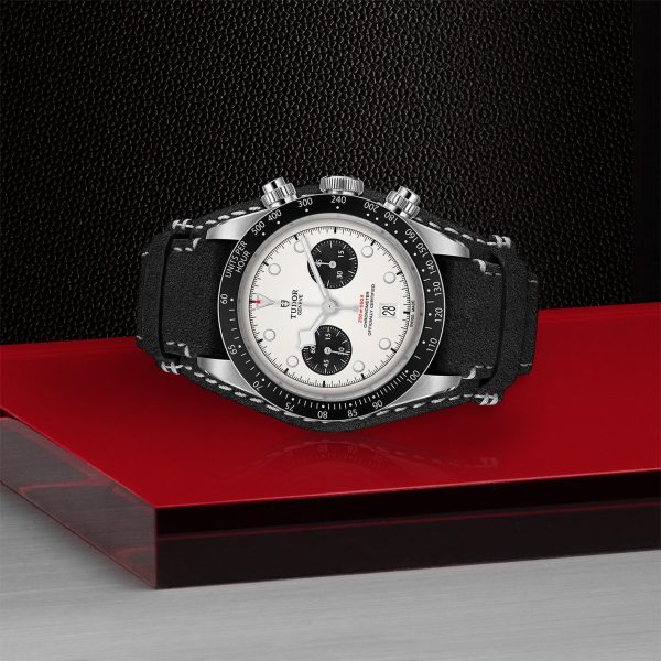 TUDOR Black Bay Chrono M79360N-0006 - Image 4