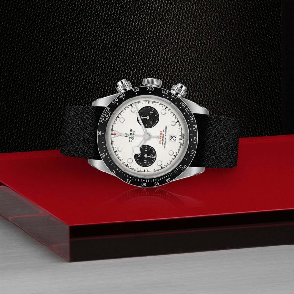 TUDOR Black Bay Chrono M79360N-0008 - Image 4