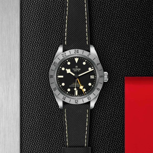 TUDOR Black Bay Pro M79470-0003 - Image 3