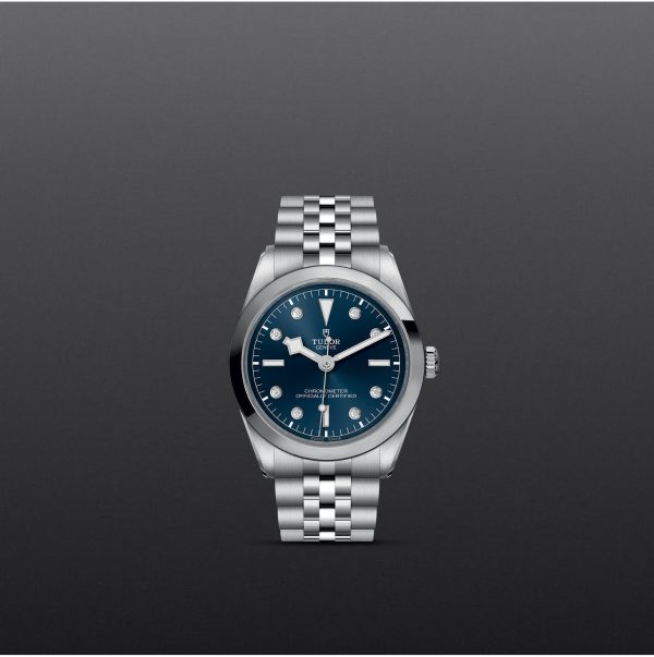 M79640 0005 Tudor Watch Carousel 1 4 10 2023