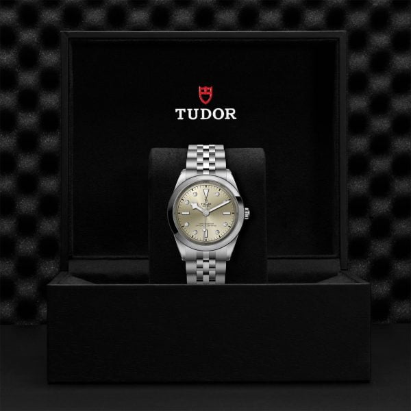 M79680 0006 Tudor Watch Carousel 4 4 10 2023