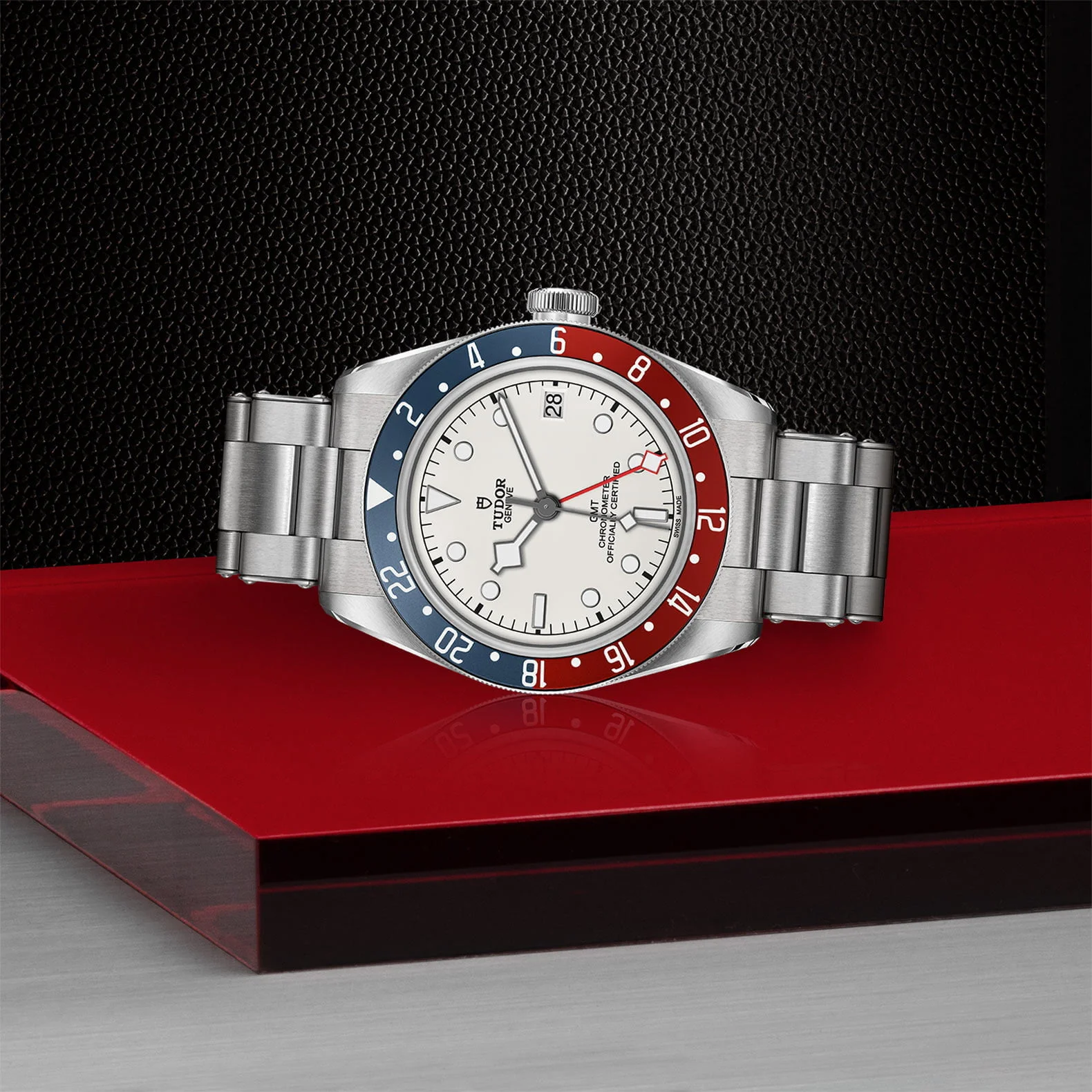 M79830Rb 0010 Tudor Watch Carousel 3 4 10 2023