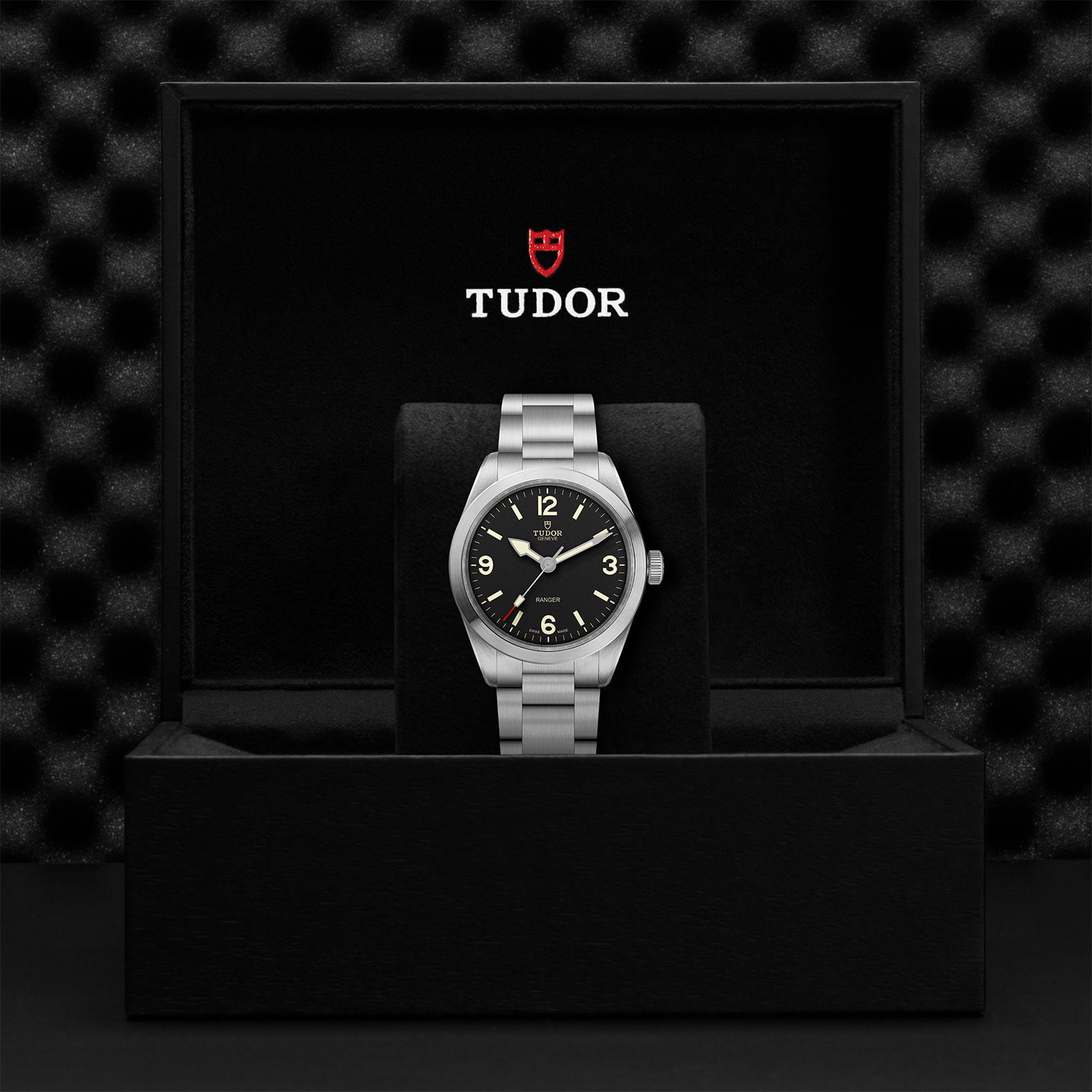 M79950 0001 Tudor Watch Carousel 4 4 10 2023
