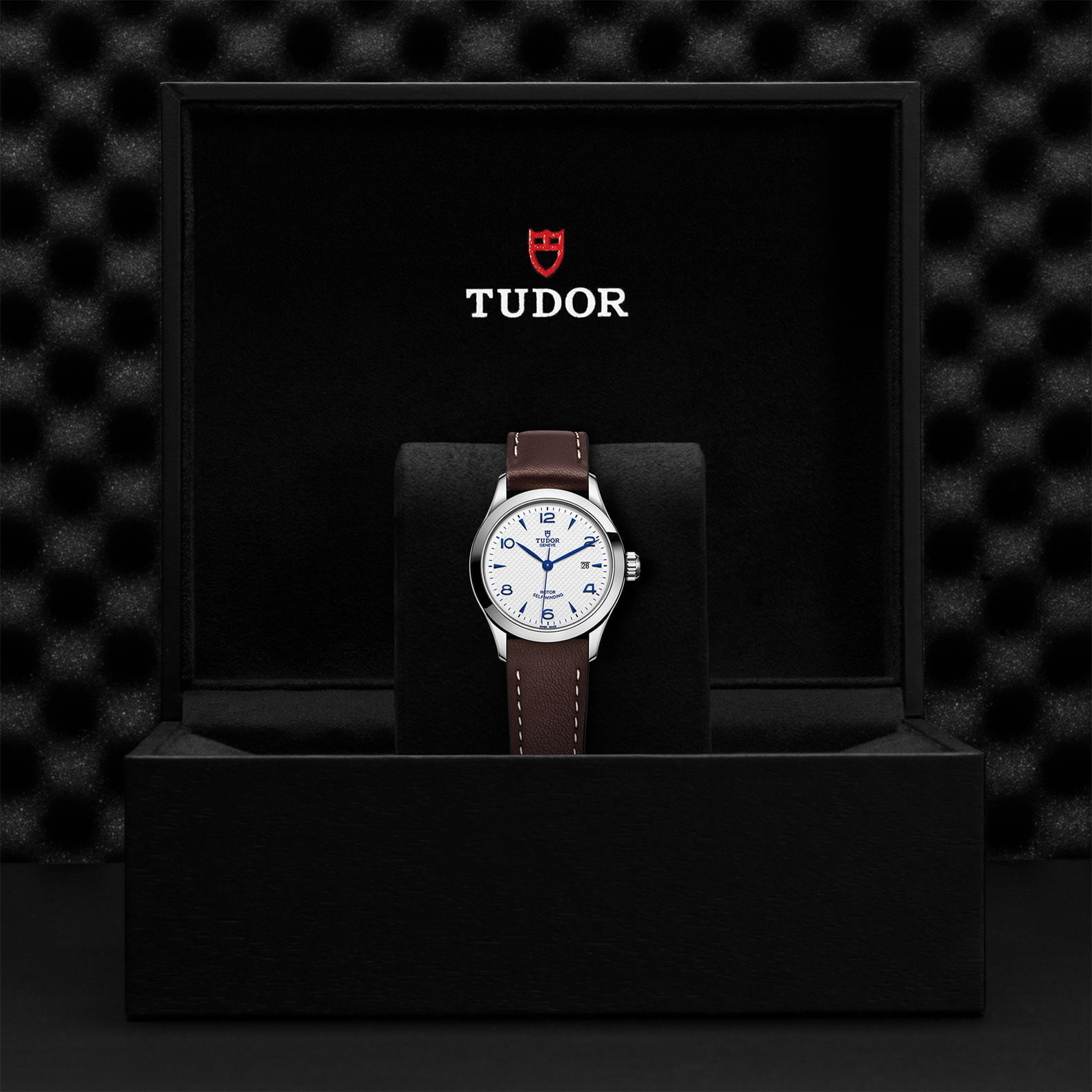 M91350 0010 Tudor Watch Carousel 4 4 10 2023
