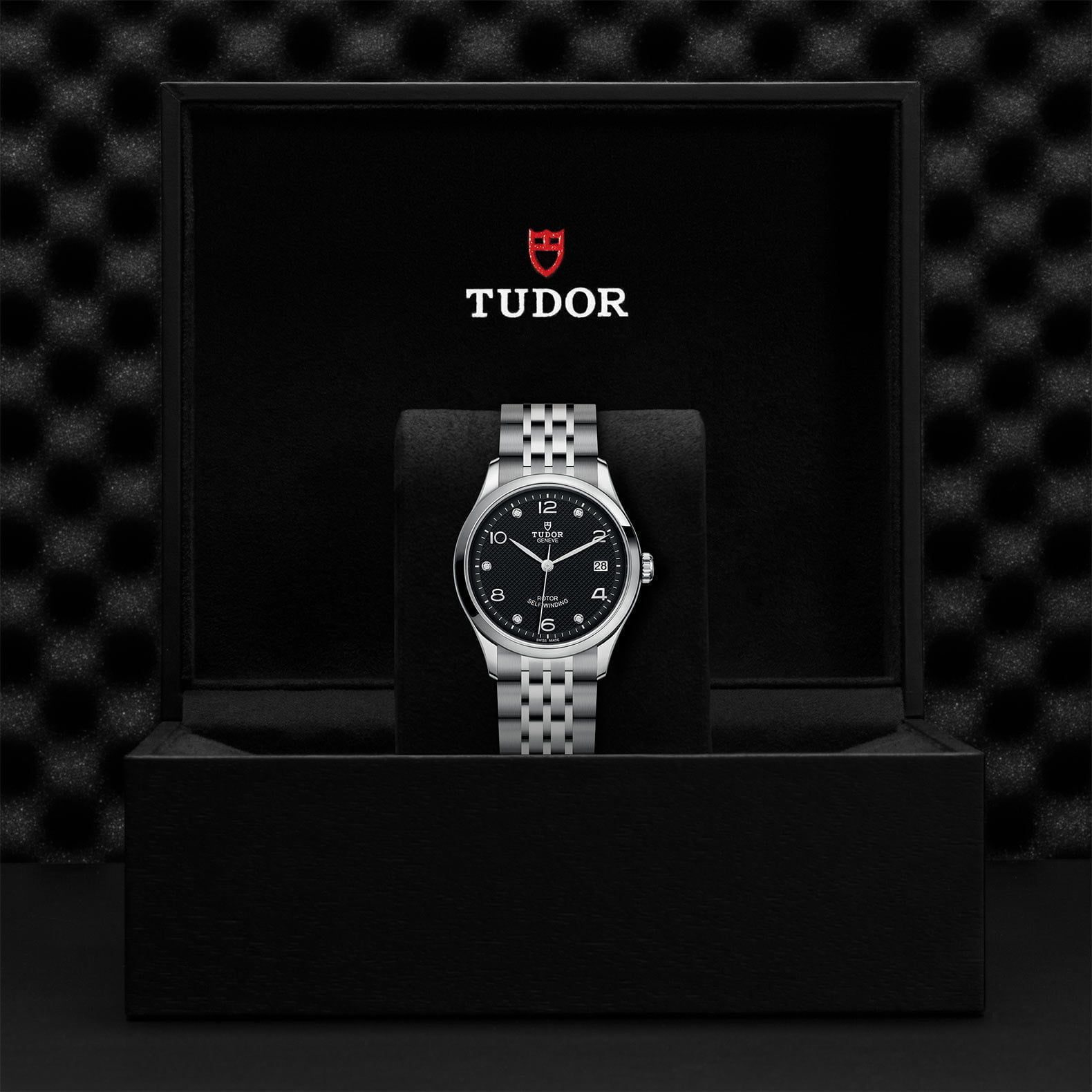 M91450 0004 Tudor Watch Carousel 4 4 10 2023