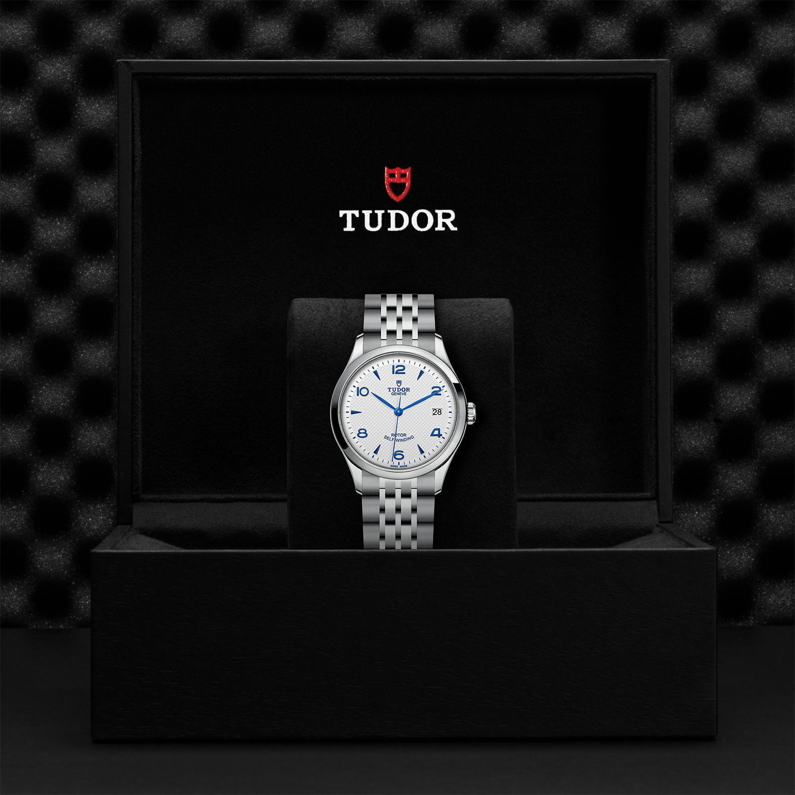 M91450 0005 Tudor Watch Carousel 4 4 10 2023