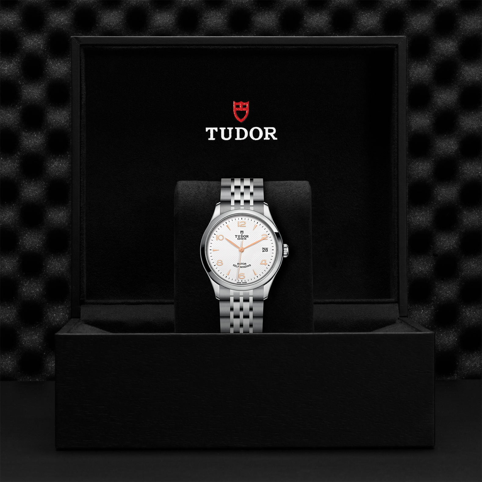 M91450 0011 Tudor Watch Carousel 4 4 10 2023