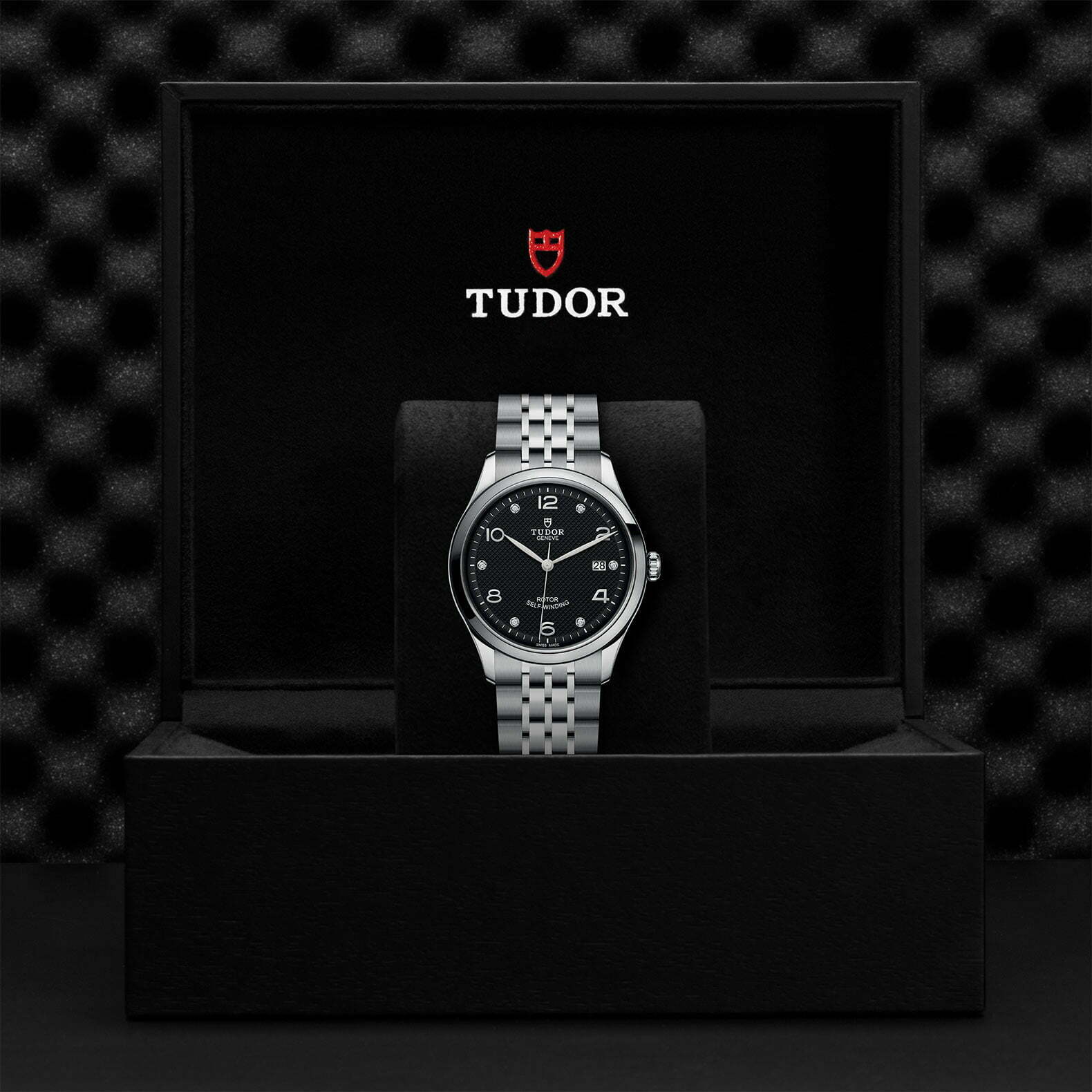 M91550 0004 Tudor Watch Carousel 4 4 10 2023