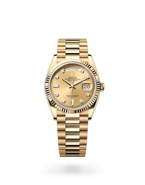 Rolex Day-Date 36 in 18 ct Yellow Gold with Fluted Bezel