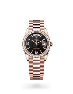 Rolex Day-Date 36 in 18 ct Everose Gold with Diamond Set Bezel