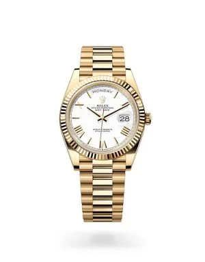 Rolex Day-Date 40 in 18 ct Yellow Gold with Fluted Bezel