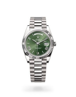 Rolex Day-Date 40 in 18 ct White Gold with Fluted Bezel